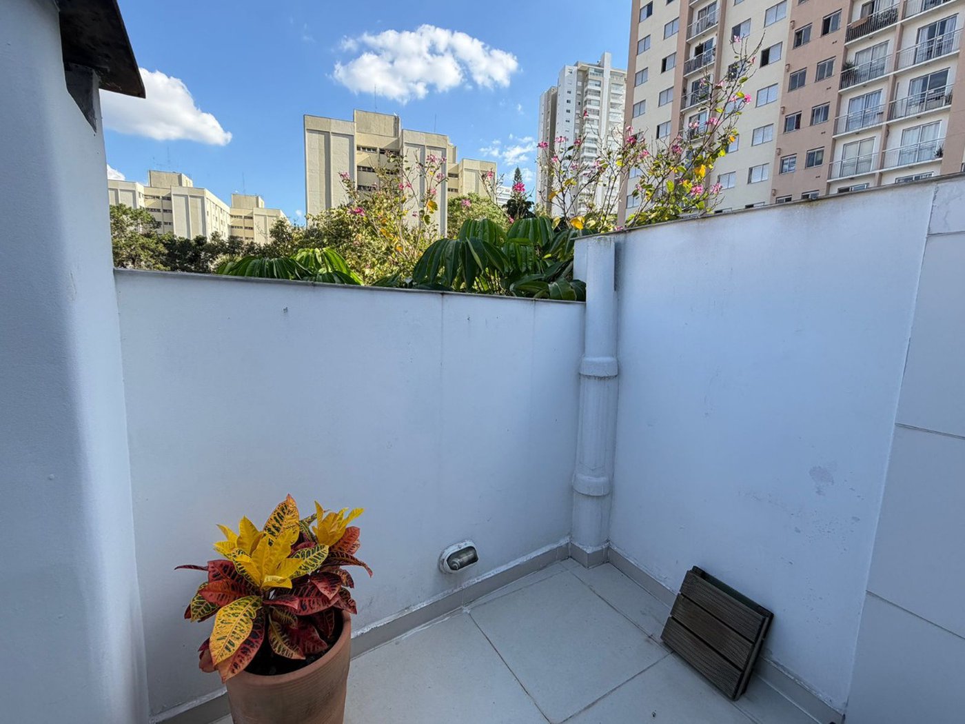 Casa para venda em Jardim Peri Peri com 3 quartos, sendo 1 suíte, 149m²