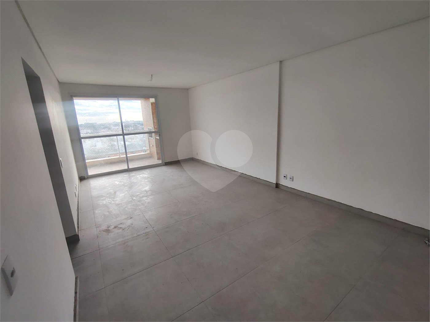 Apartamento com 3 quartos e 1 Suíte Condomínio Completo