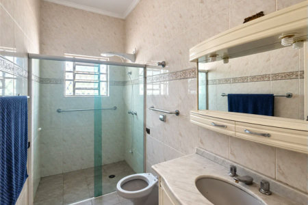 Casa Térrea à venda com 3 quartos, sendo 2 suítes,  em Brooklin Velho, São Paulo, SP