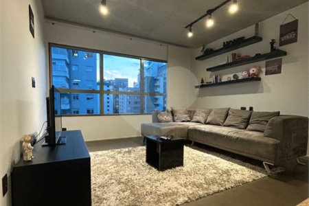Apartamento 2 quartos, sendo 1suíte. 2 banheiros. Cozinha americana. Living com 2 ambientes com varanda gourmet,