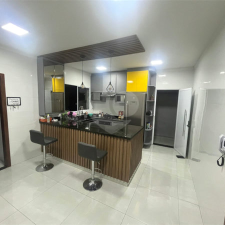 Casa à Venda no Aracy - Excelente Oportunidade!