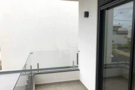 Casa à venda com 3 suítes no condomínio Parque Faber IV, São Carlos - SP