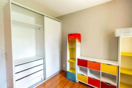 Apartamento à venda com 3 quartos, sendo 1 suíte,  em Morumbi, São Paulo, SP