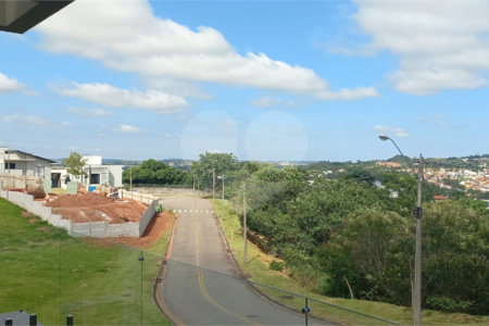 Casa Tipo Sobrado no Condomínio Santa Isabel - Louveira/SP