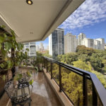 Higienópolis: Apartamento de 350 m2, 4 suítes, 5 vagas.