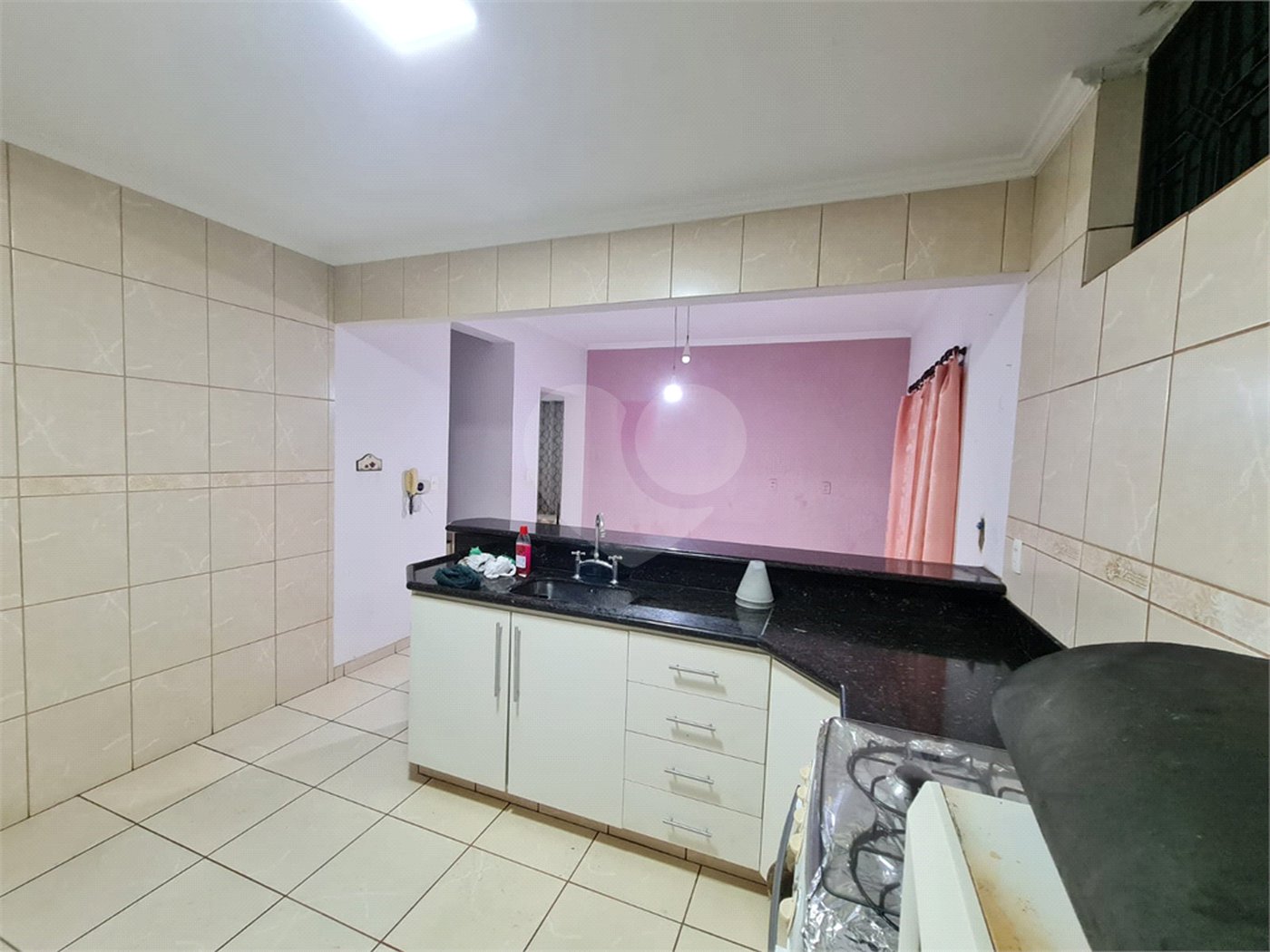 Casa sobrado para venda no Jardim das Torres