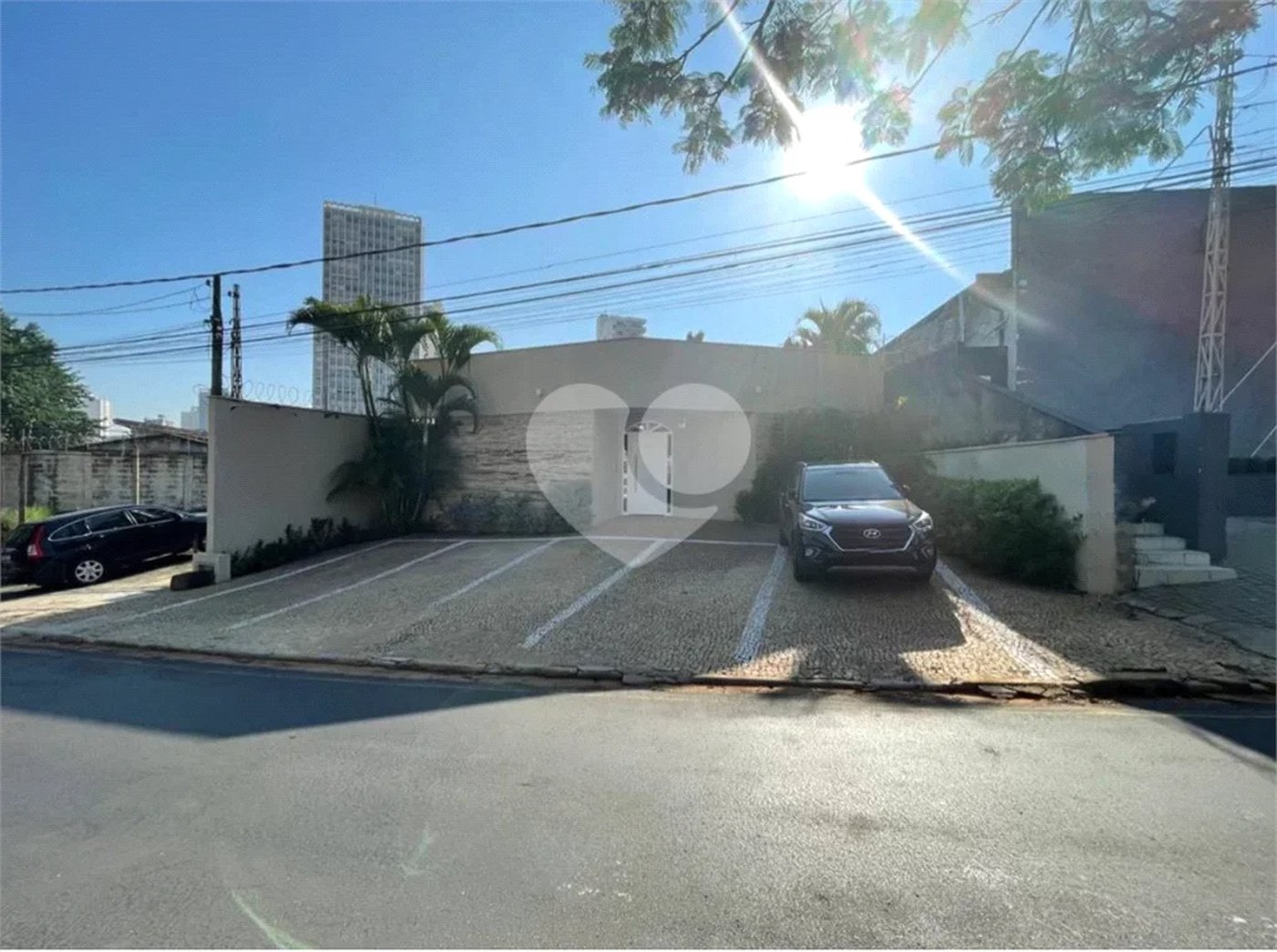 Imóvel comercial a venda no Bairro Cidade Jardim em Piracicaba - SP.
