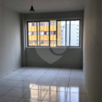 Kitnet com 35m² em São Paulo.
