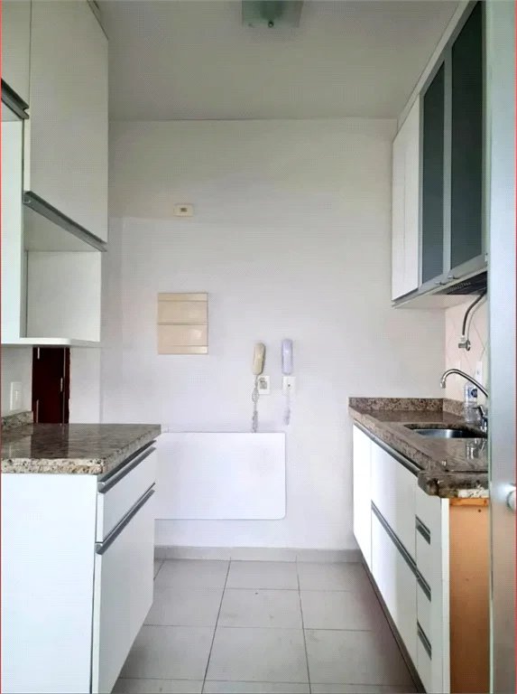Apartamento com 90 metros no Jardim Ester