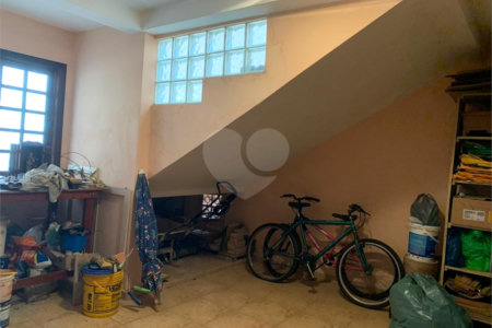Casa ampla à venda no Vale das Flores em Atibaia