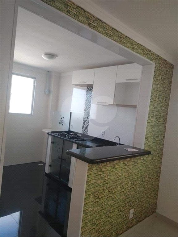 Apartamento no Condomínio Mont Royal.