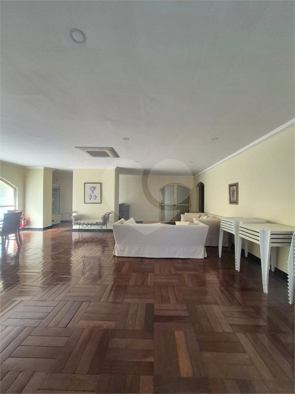 Apartamento para venda em Moema com 2 quartos, sendo 1 suíte, 1 vaga, 62 m²