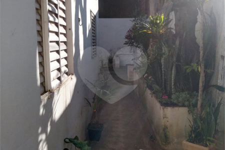 Casa na Avenida Maranhão