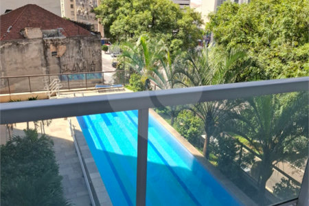 Studio Mobiliado a venda na Rua Brigadeiro Tobias