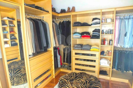 Casa à venda com 5 suítes no condomínio Vilaggio Monte Alegre, São Paulo - SP