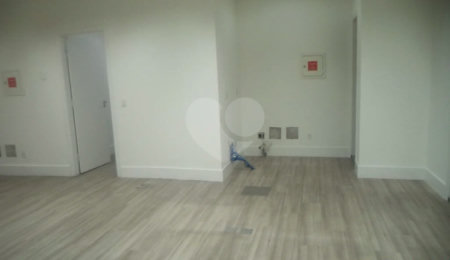 Conjunto comercial na Vila Olimpia