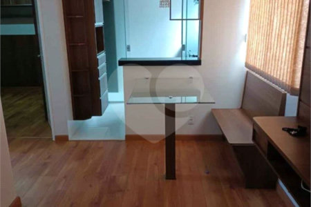 Apartamento no Res. Spazio Mont Royal