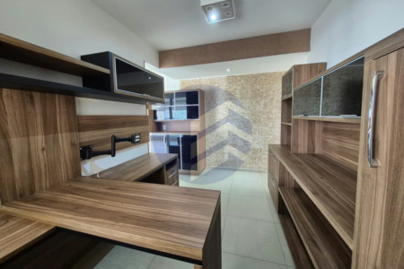 Apartamento à venda ou para alugar, 110m² com 2 quartos, sendo 1 suíte, escritório e  vagas Condomínio Paulistano, São Paulo - SP