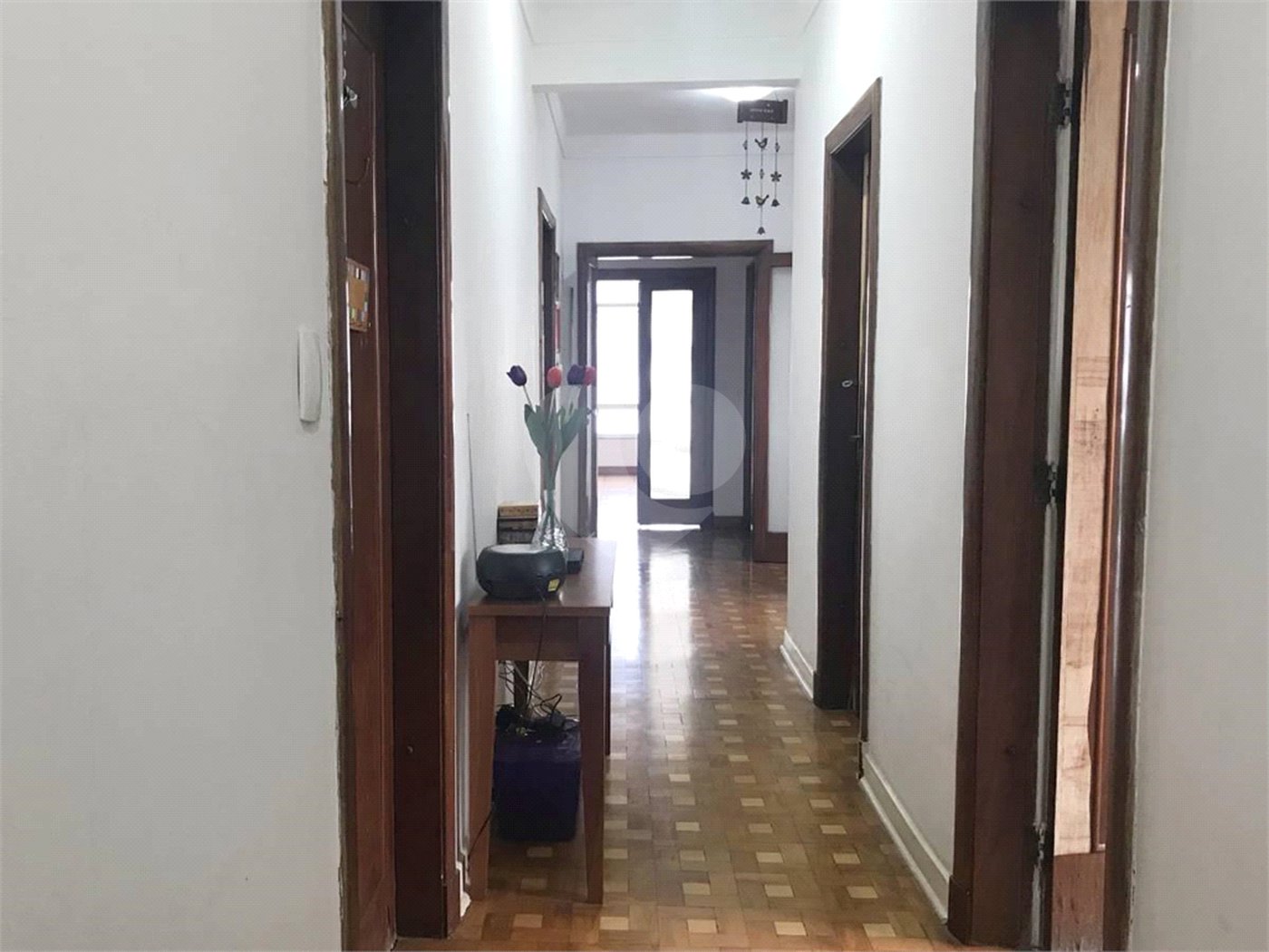 Apartamento na Bela Vista de 345m2 com 4 quartos (sendo 1 suíte.