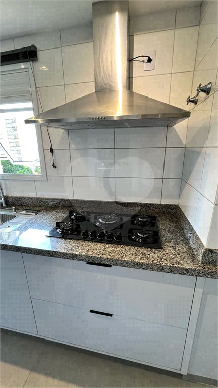Apartamento de 176 m2 com 4 dormitórios sendo 3 suítes com 3 vagsa Condomínio Dolce Vita Avenida Lacerda Franco ,Cambuci -São Paulo