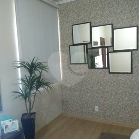 Apartamento com 2 dormitórios