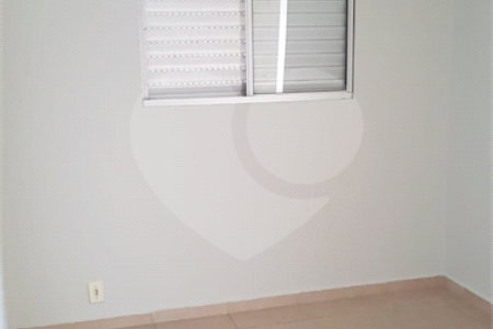 Apartamento padrão de 2 Dormitórios no Residencial Mont Vernon São Carlos