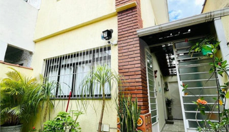 Villagio à venda com 4 quartos, sendo 2 suítes,  em Saúde, São Paulo, SP