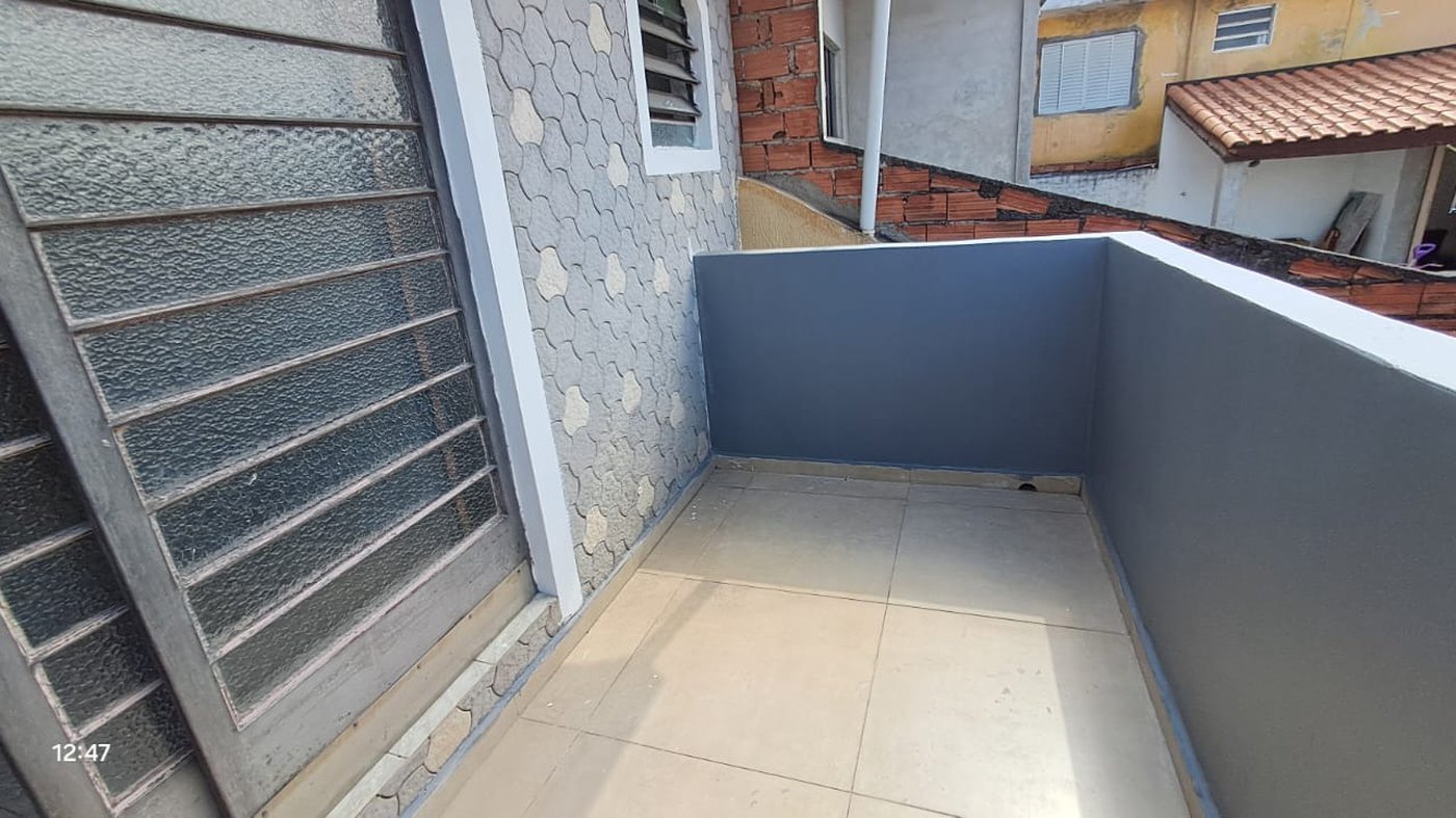 Sobrado à venda com 2 quartos em Veloso, Osasco, SP