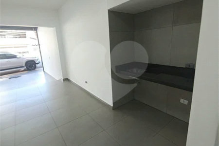 SALÃO COMERCIAL DE 100M² - RECEM REFORMADO