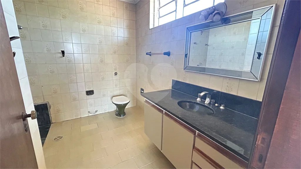 Venda Casa com 4 Dormitórios no Parque Santa Cecília