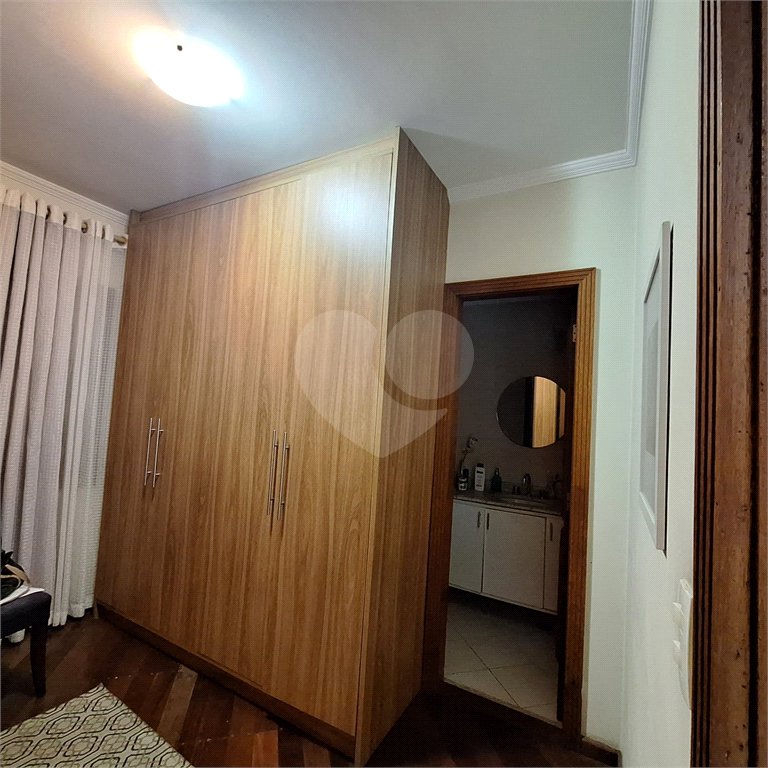 Sobrado à venda com 3 suítes em Santana, São Paulo, SP