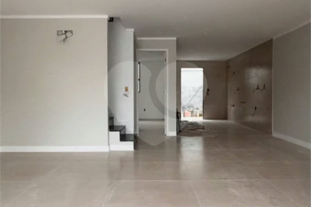 Casa moderna com 4 suítes à venda no Grand Park