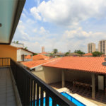 Sobrado com 4 quartos em Bolsão Residencial