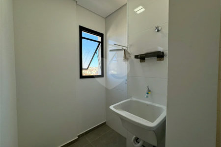 STUDIO SEMI MOBILIADO PARA VENDA OU LOCAÇÃO EM ATIBAIA