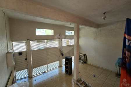 Casa com 185m² , 3 dormitórios , 2 vagas , à venda no Jd. Alzira Franco , em Santo André.