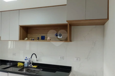 Apartamento à venda no Jabaquara com 2 quartos e 1 vaga