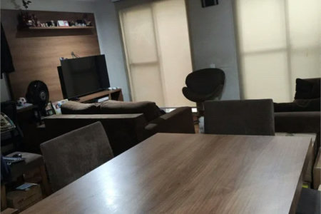 Casa à venda com 3 quartos, sendo 1 suíte, no condomínio Liberty Village, São Paulo - SP