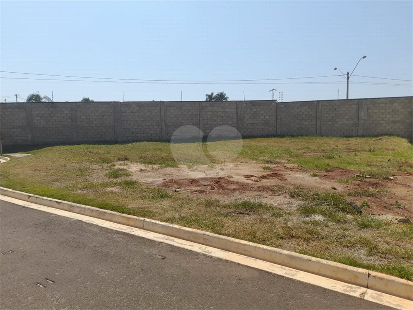 Lote de 298 m² à Venda no Condomínio Fechado Monte das Araucárias - São Carlos