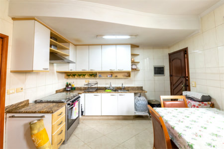 Sobrado à venda com 3 quartos, sendo 1 suíte, em Jardim Prudência, São Paulo, SP