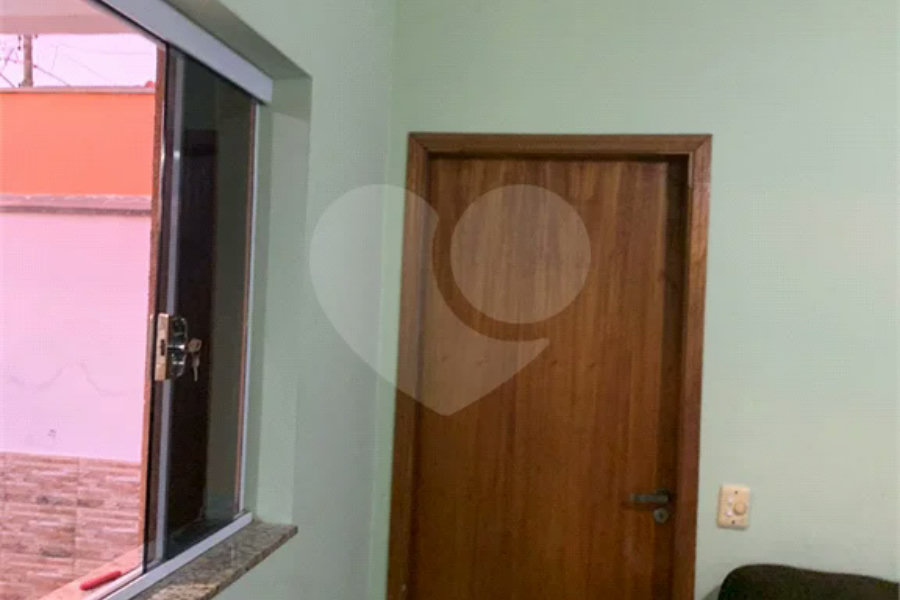 Casa à venda no bairro Santa Rosa (Ypês), Piracicaba-SP.