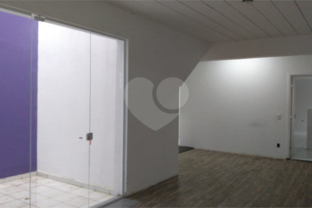 Ponto comercial e 4 banheiros à venda, 710 m² por 4.500.000 na Aclimação - Estuda Permuta.