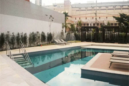 Apartamento no Jardim Anália Franco