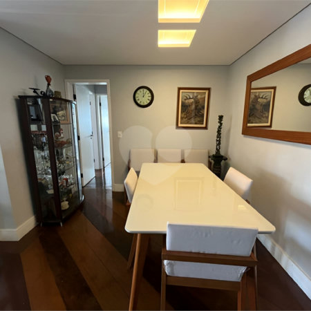 Apartamento à venda com 3 quartos, sendo 1 suíte, em Santo Amaro, São Paulo, SP