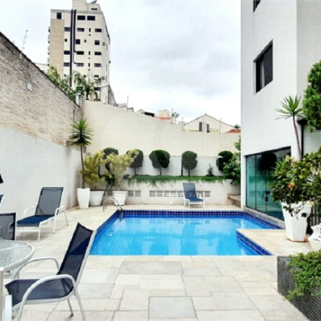 Apartamento à venda no Planalto Paulista de 147m² com 3 suítes e 3 vagas.