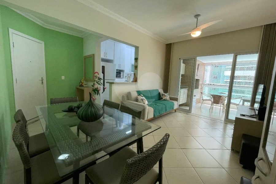 Apartamento à venda com 3 quartos, sendo 1 suíte, em Riviera de São Lourenço, Bertioga, SP