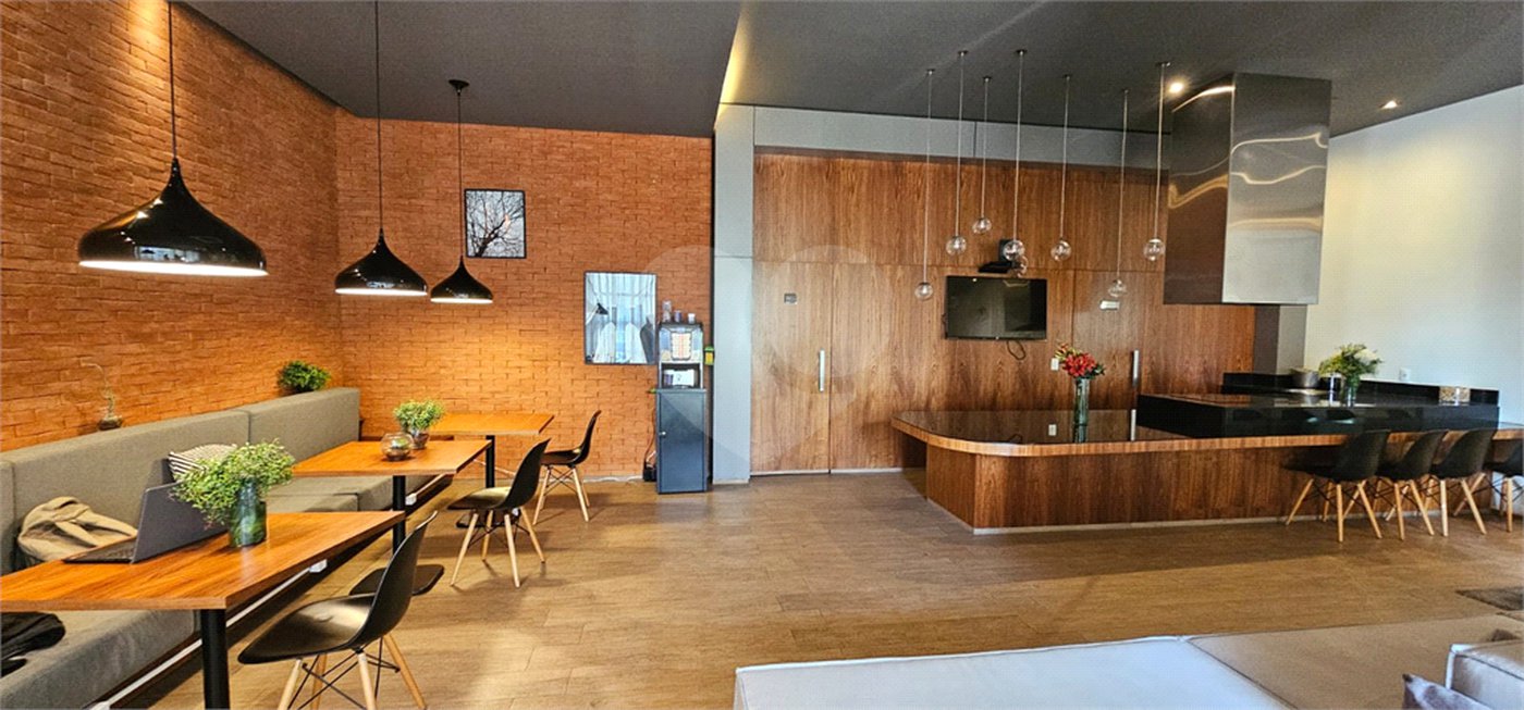 Apartamento Itaim Bibi São Paulo Vista Espetacular em Andar Alto com Varanda