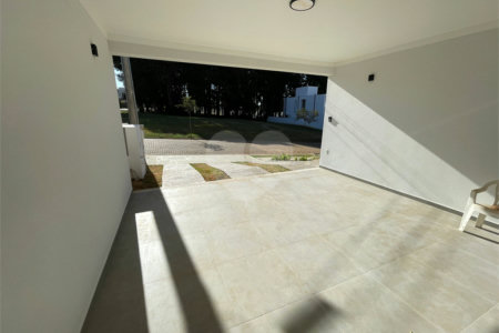 Casa Térrea à Venda no Parque Faber III – Conforto e Elegância