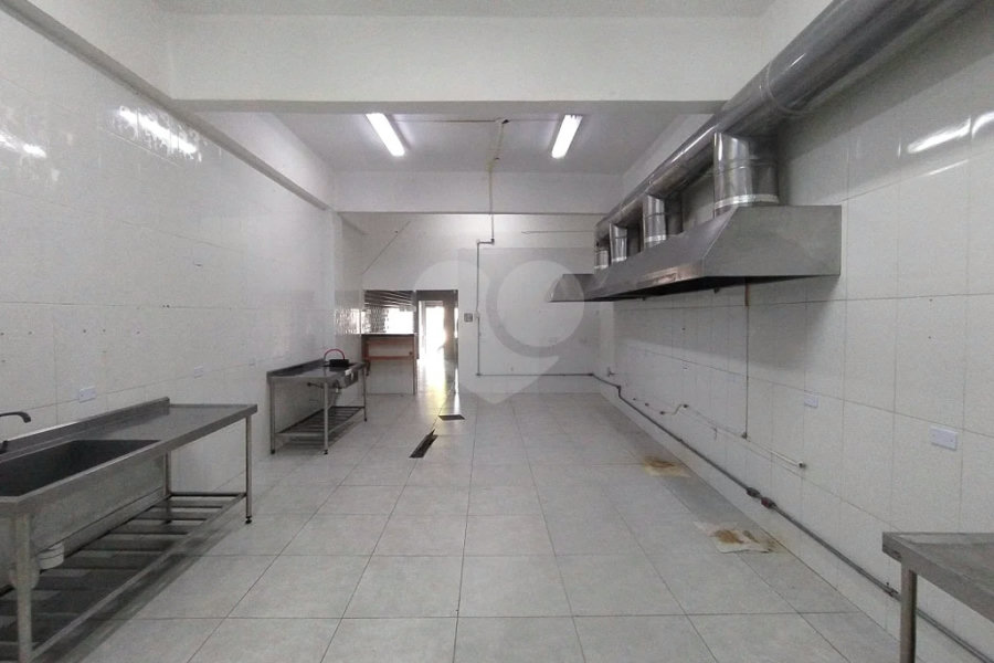 Prédio à venda em Imirim, São Paulo, SP