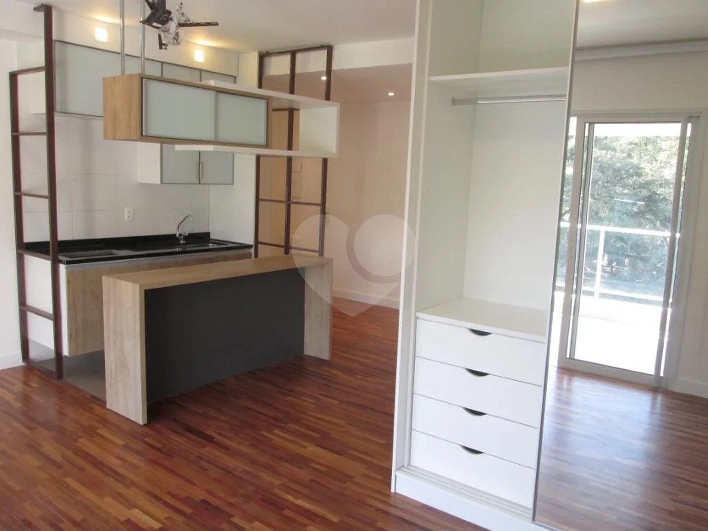 Apartamento novíssimo todo mobiliado, para locação!!