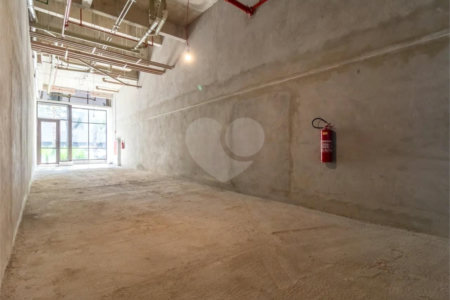 Loja nova com 100 m² para locação próximo ao metrô Chácara Klabin!!